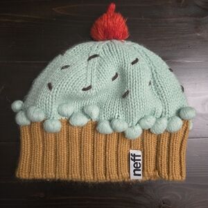 Neff Women's or Kids Mint Chocolate Chip Cupcake / Ice Cream Beanie Hat Cap